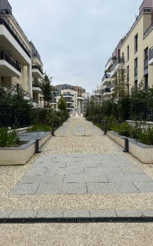 DOMAINE SYLLY - AMÉNAGEMENT PAYSAGER DU PARC PRIVÉ DE 8 000 M2 À CHÂTENAY-MALABRY