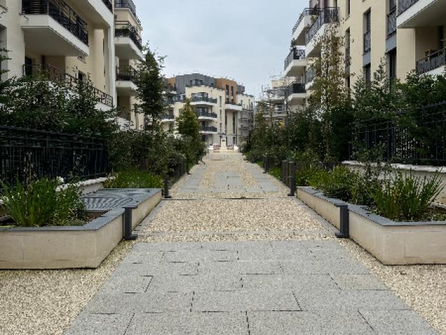 DOMAINE SYLLY - AMÉNAGEMENT PAYSAGER DU PARC PRIVÉ DE 8 000 M2 À CHÂTENAY-MALABRY