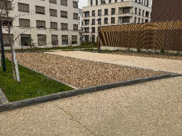 AMÉNAGEMENT PAYSAGER DE LA RÉSIDENCE UNIVERSITAIRE 