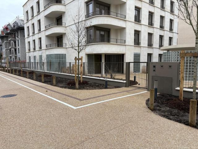 AMÉNAGEMENT PAYSAGER DE LA RÉSIDENCE UNIVERSITAIRE 